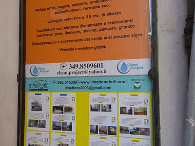 La nostra vetrina in Via M.Bufalini angolo Corso Garibaldi